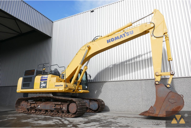 Excavadora de cadenas Komatsu PC490LC-11: foto 8