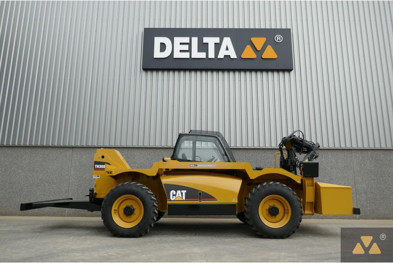Caterpillar TH360B Welding Tractor - Maquinaria de construcción: foto 2 Caterpillar TH360B Welding Tractor - Maquinaria de construcción: foto 2