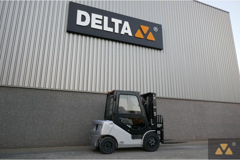 Un Forklift FD30T-NJB1 - Carretilla elevadora diésel: foto 5 Un Forklift FD30T-NJB1 - Carretilla elevadora diésel: foto 5