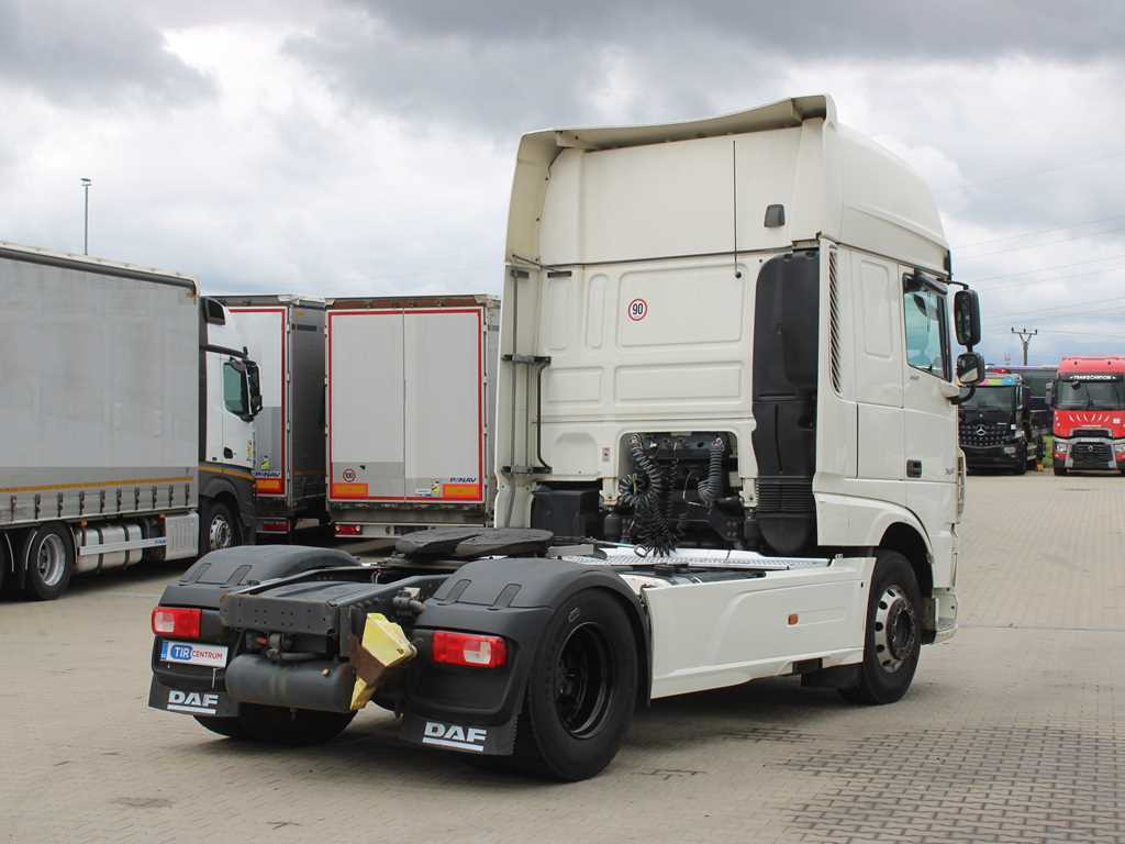 DAF XF 450 FT, HYDRAULIC, RETARDER, EURO 6 - Cabeza tractora: foto 4 DAF XF 450 FT, HYDRAULIC, RETARDER, EURO 6 - Cabeza tractora: foto 4