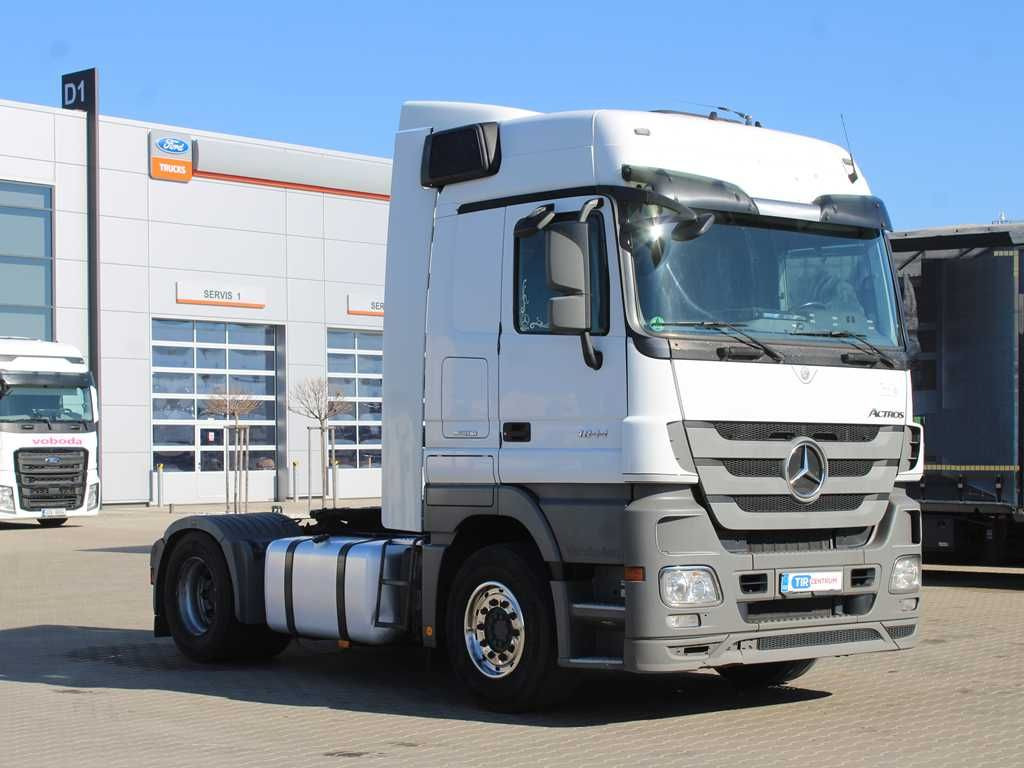 Mercedes-Benz Actros 1844, EURO 5EEV - Cabeza tractora: foto 2 Mercedes-Benz Actros 1844, EURO 5EEV - Cabeza tractora: foto 2