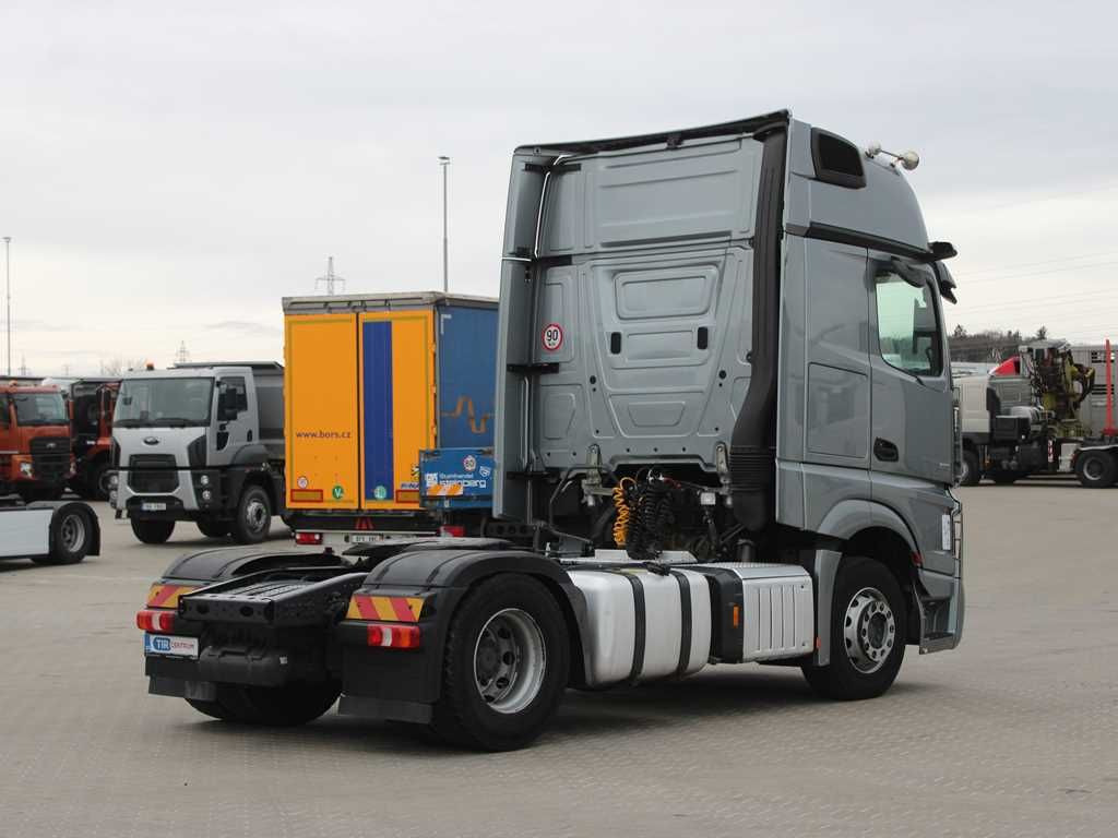 Mercedes-Benz Actros 1851, EURO 6, NAVIGATION - Cabeza tractora: foto 3 Mercedes-Benz Actros 1851, EURO 6, NAVIGATION - Cabeza tractora: foto 3