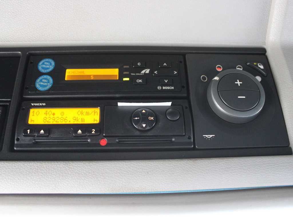 Cabeza tractora Volvo FH 420, EURO 5 EEV, LOWDECK, AIR SUSPENSION, VEB +: foto 16 Cabeza tractora Volvo FH 420, EURO 5 EEV, LOWDECK, AIR SUSPENSION, VEB +: foto 16