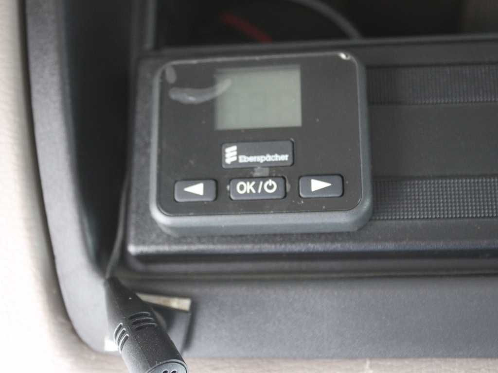 Camión caja abierta DAF LF 260, SLEEPING CABIN, EURO 6, PNEU 80%: foto 16