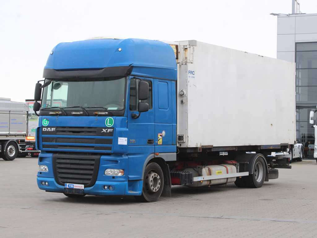 DAF XF 105.410, BDF, INDEPENDENT AIR CONDITIONING, CARRIER, AIR SUSPENSION - Frigorífico camión: foto 1 DAF XF 105.410, BDF, INDEPENDENT AIR CONDITIONING, CARRIER, AIR SUSPENSION - Frigorífico camión: foto 1