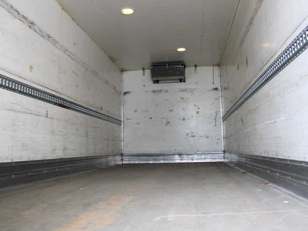 Frigorífico camión Iveco EUROCARGO 120E, EURO 6, SEC.AIR CONDITIONING: foto 6