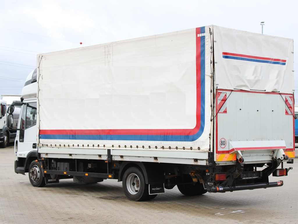 Iveco EUROCARGO 75E18, HYDRAULIC LIFT, SLEEPING CABIN Iveco EUROCARGO 75E18, TAIL LIFT, SLEEPING CABIN - Camión lona: foto 4 Iveco EUROCARGO 75E18, HYDRAULIC LIFT, SLEEPING CABIN Iveco EUROCARGO 75E18, TAIL LIFT, SLEEPING CABIN - Camión lona: foto 4