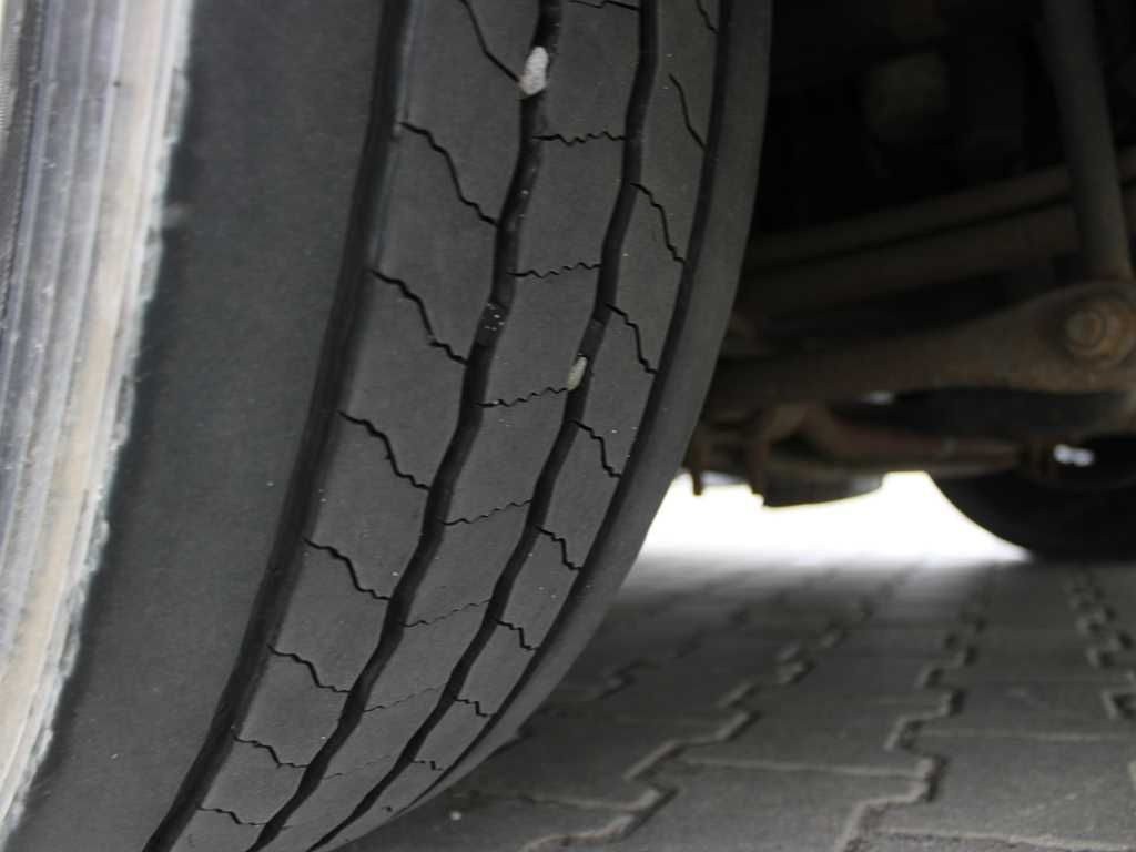 Frigorífico camión Iveco EUROCARGO 75E19, THERMO KING C - 450e, TAIL LIFT: foto 18