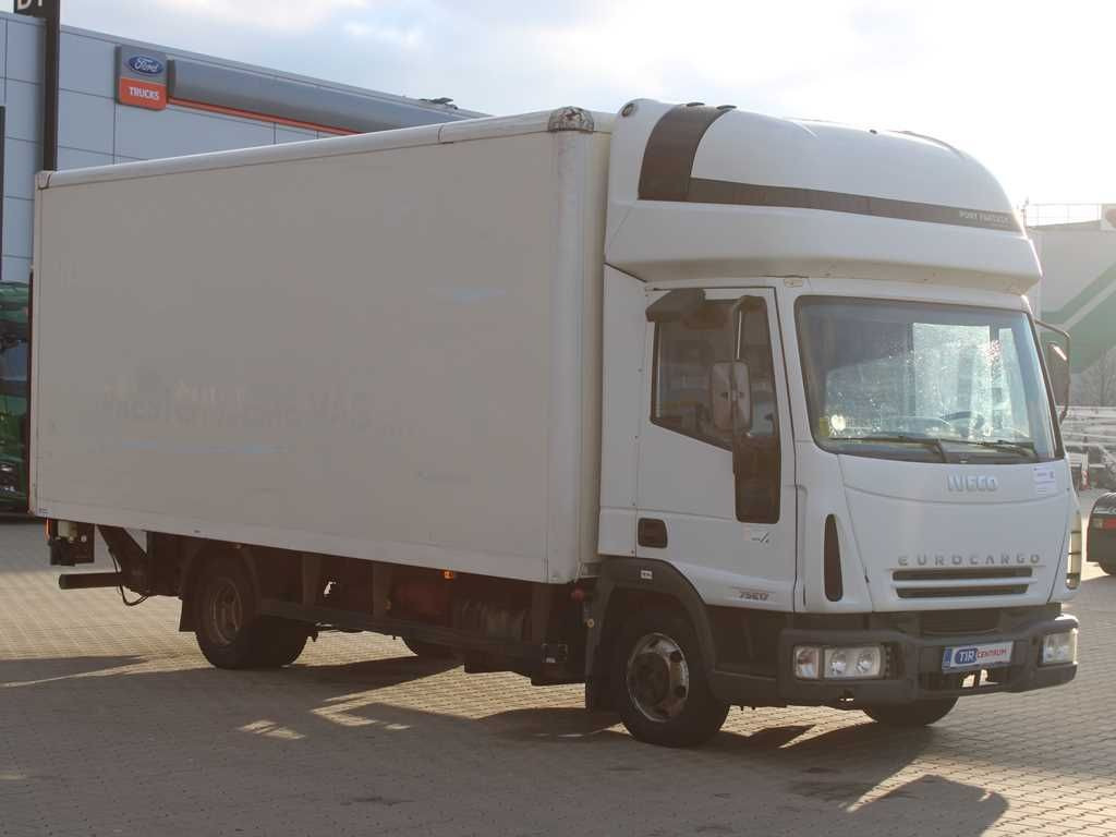 Iveco EUROCARGO ML75E17, TAIL LIFT, SLEEPING CABIN - Furgoneta: foto 2 Iveco EUROCARGO ML75E17, TAIL LIFT, SLEEPING CABIN - Furgoneta: foto 2