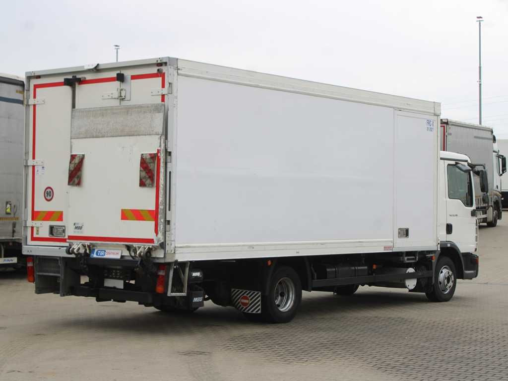 MAN TGL 12.210, TAIL LIFT, CARRIER SUPRA 850Mt - Frigorífico camión: foto 3 MAN TGL 12.210, TAIL LIFT, CARRIER SUPRA 850Mt - Frigorífico camión: foto 3