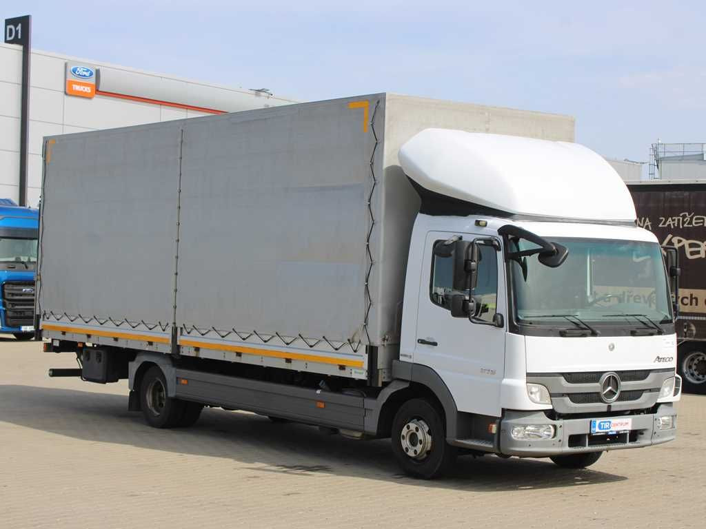 Mercedes-Benz ATEGO 816, EURO 5, TAIL LIFT, SIDEWALLS - Furgoneta con caja de lona: foto 2 Mercedes-Benz ATEGO 816, EURO 5, TAIL LIFT, SIDEWALLS - Furgoneta con caja de lona: foto 2