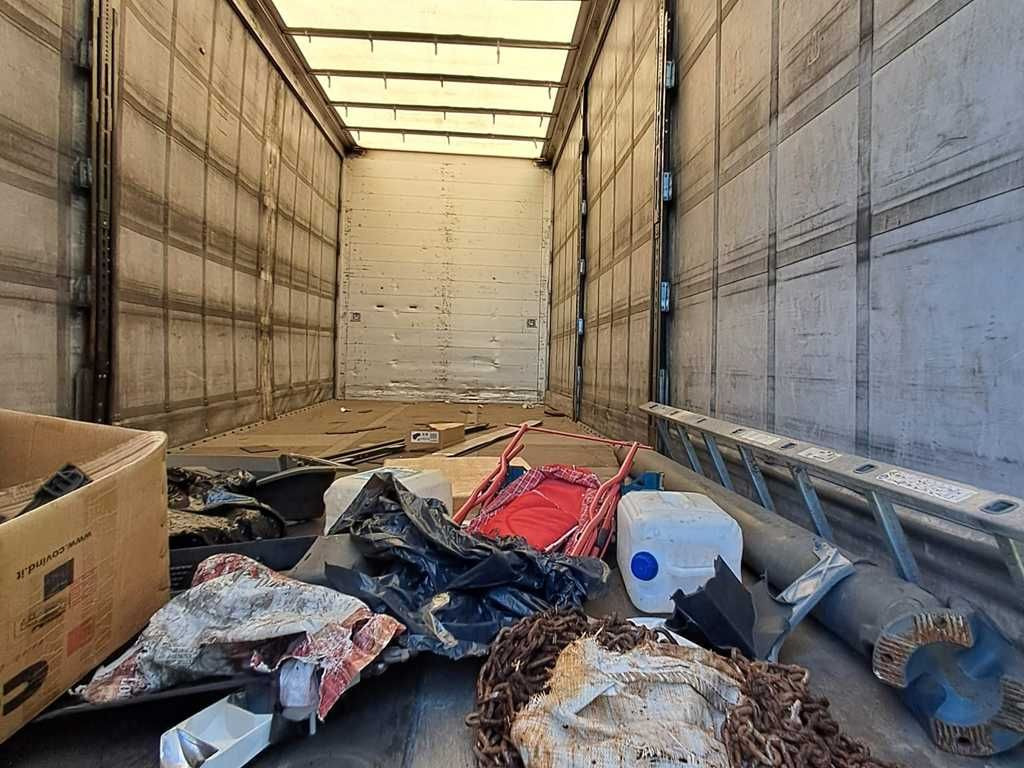 Mercedes-Benz Actros 2542, 6X2 - Camión lona: foto 4 Mercedes-Benz Actros 2542, 6X2 - Camión lona: foto 4