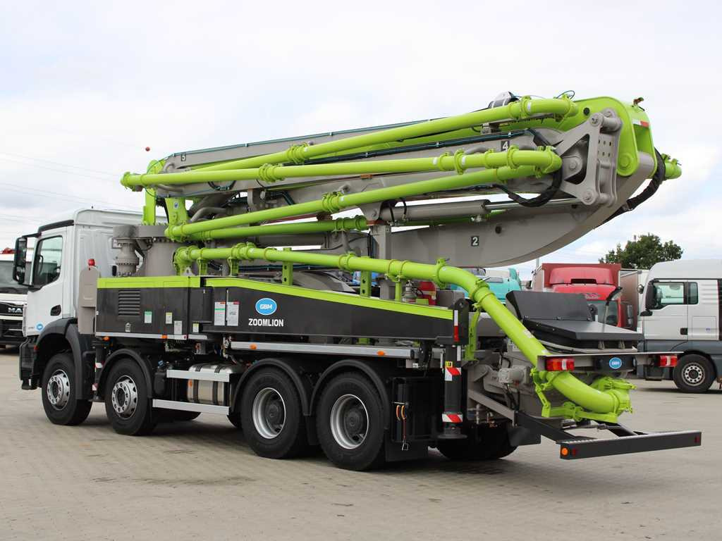 Mercedes-Benz Actros 3740, 8X4, ZOOMLION ZL40X-5RZ Car Pump, NEW VEHICLE!! - Bomba de hormigón: foto 5 Mercedes-Benz Actros 3740, 8X4, ZOOMLION ZL40X-5RZ Car Pump, NEW VEHICLE!! - Bomba de hormigón: foto 5
