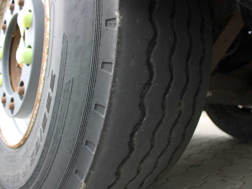 Volquete semirremolque Schwarzmüller KIS 3/E, 2X LIFT AXLE, SAF, 46m³: foto 12 Volquete semirremolque Schwarzmüller KIS 3/E, 2X LIFT AXLE, SAF, 46m³: foto 12