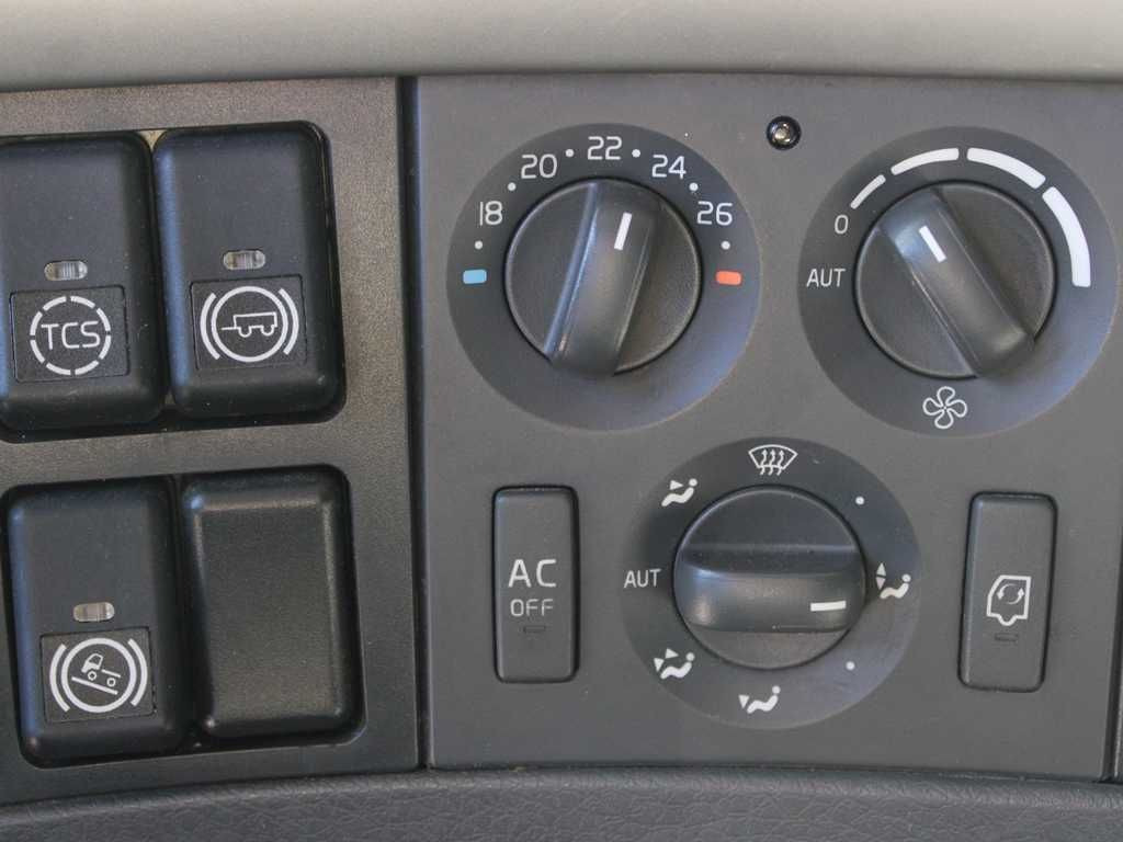 Portavehículos camión nuevo Volvo FM 460, EURO 5 EEV, VEB +, + KÄSSBOHRER APT 012: foto 15