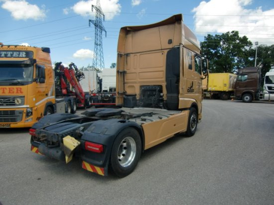 DAF XF 530 SSC Standklima, Retarder Hydraulik - Cabeza tractora: foto 4 DAF XF 530 SSC Standklima, Retarder Hydraulik - Cabeza tractora: foto 4