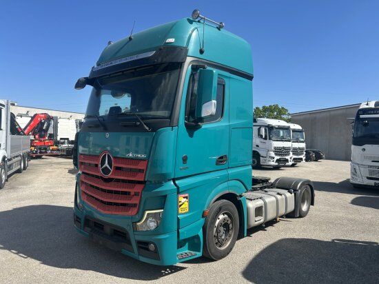 Mercedes-Benz 1851 Low-Deck, Retarder Vollluft/Full Air - Cabeza tractora: foto 3 Mercedes-Benz 1851 Low-Deck, Retarder Vollluft/Full Air - Cabeza tractora: foto 3