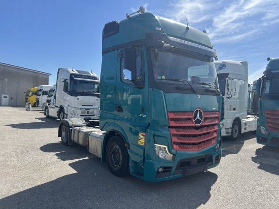 Mercedes-Benz 1851 Low-Deck, Retarder Vollluft/Full Air - Cabeza tractora: foto 1 Mercedes-Benz 1851 Low-Deck, Retarder Vollluft/Full Air - Cabeza tractora: foto 1