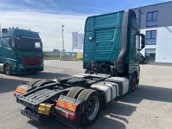 Mercedes-Benz 1851 Low-Deck, Retarder Vollluft/ Full Air - Cabeza tractora: foto 4 Mercedes-Benz 1851 Low-Deck, Retarder Vollluft/ Full Air - Cabeza tractora: foto 4