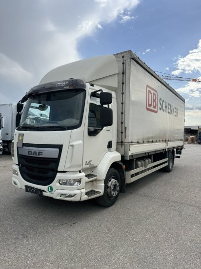 DAF LF 260 16 Tonner Plane mit LBW, Automatik, E6, - Camión lona: foto 3 DAF LF 260 16 Tonner Plane mit LBW, Automatik, E6, - Camión lona: foto 3