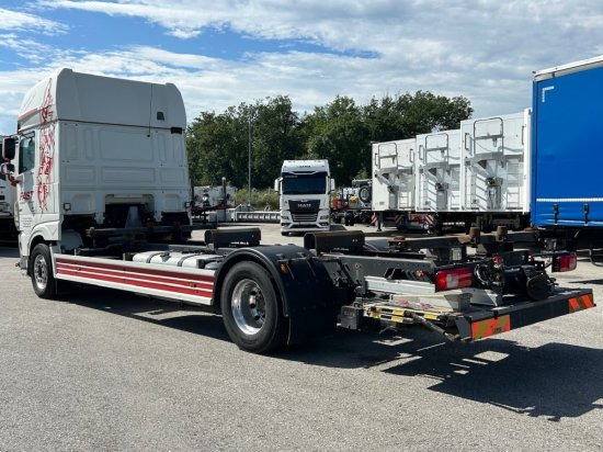 DAF XF 480 FA BDF SSC Euro 6, Bär Cargolift Falt, Retarder - Portacontenedore/ Intercambiable camión: foto 4 DAF XF 480 FA BDF SSC Euro 6, Bär Cargolift Falt, Retarder - Portacontenedore/ Intercambiable camión: foto 4