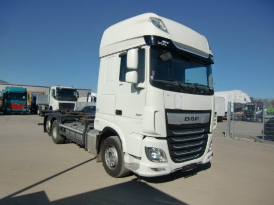 DAF XF 480 FAR BDF SSC Euro 6 Liftachse, Retarder - Portacontenedore/ Intercambiable camión: foto 3 DAF XF 480 FAR BDF SSC Euro 6 Liftachse, Retarder - Portacontenedore/ Intercambiable camión: foto 3