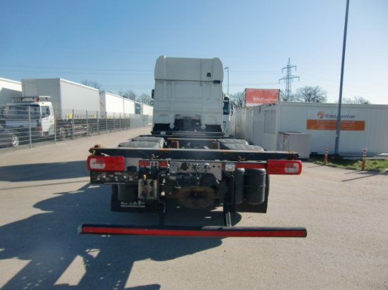 DAF XF 480 FAR BDF SSC Euro 6 Liftachse, Retarder - Portacontenedore/ Intercambiable camión: foto 5 DAF XF 480 FAR BDF SSC Euro 6 Liftachse, Retarder - Portacontenedore/ Intercambiable camión: foto 5