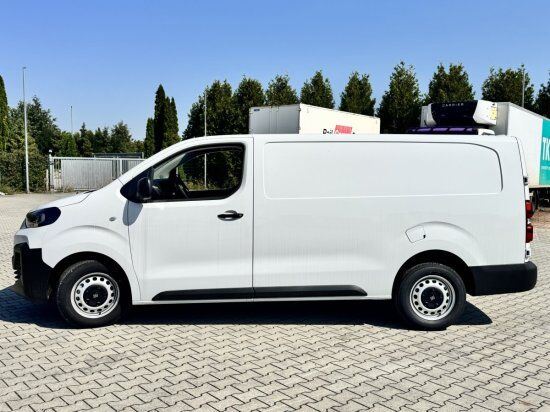 Fiat Scudo M BlueDHi 120 6-Gang - Furgón: foto 2 Fiat Scudo M BlueDHi 120 6-Gang - Furgón: foto 2
