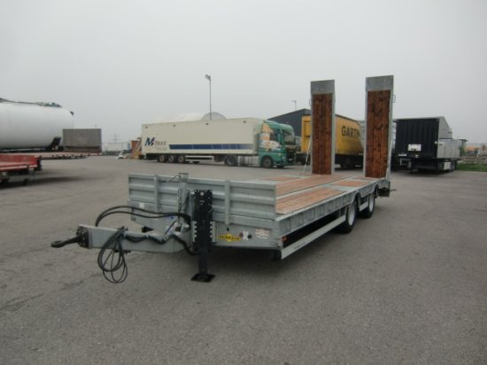HUMBAUR HBTZ 217224 BS schräg Tandem-Tieflader Verzinkt, SAF-Achsen, - Góndola rebajadas remolque: foto 1 HUMBAUR HBTZ 217224 BS schräg Tandem-Tieflader Verzinkt, SAF-Achsen, - Góndola rebajadas remolque: foto 1