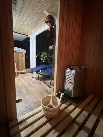 Izabella Wellnessanhänger mit Sauna und Whirlpool, Stromaggregat - Caravana: foto 5 Izabella Wellnessanhänger mit Sauna und Whirlpool, Stromaggregat - Caravana: foto 5