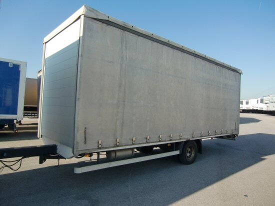 MAN LE 8.220 4x2 BL Planenaufbau + Anhänger Komplettzug - Camión lona: foto 5 MAN LE 8.220 4x2 BL Planenaufbau + Anhänger Komplettzug - Camión lona: foto 5