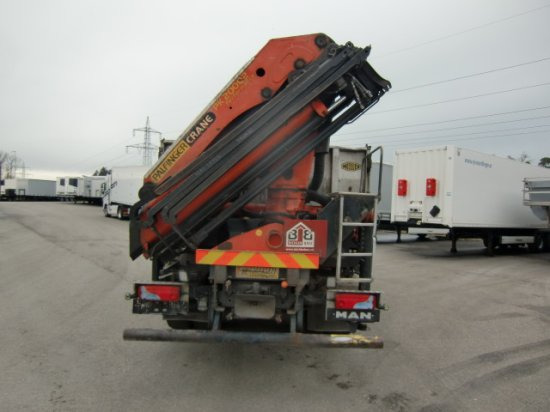 MAN TGA 33.430 6x4 Kipper, Manuel, E4 Palfinger Blatt-Blatt - Volquete camión: foto 5 MAN TGA 33.430 6x4 Kipper, Manuel, E4 Palfinger Blatt-Blatt - Volquete camión: foto 5