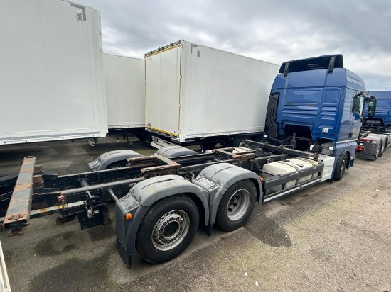 MAN TGX 26.440 XLX 6x2 Liftachse, Euro 6, Motorschaden - Portacontenedore/ Intercambiable camión: foto 2 MAN TGX 26.440 XLX 6x2 Liftachse, Euro 6, Motorschaden - Portacontenedore/ Intercambiable camión: foto 2