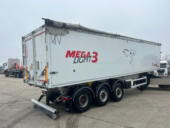 MEGA Alu-Kastenmulde 55m³, SAF-Achsen, Rollplane, Kombiklappe, Stehpodest - Volquete semirremolque: foto 2 MEGA Alu-Kastenmulde 55m³, SAF-Achsen, Rollplane, Kombiklappe, Stehpodest - Volquete semirremolque: foto 2