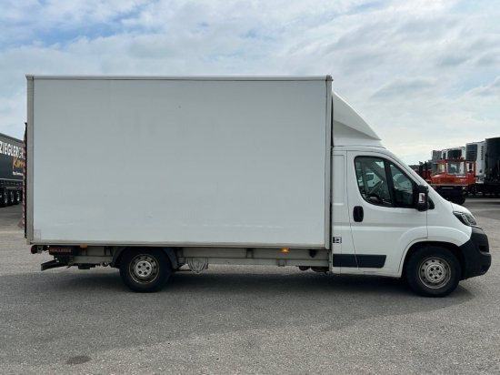 Peugeot Boxer, Koffer mit Hebebühne/LBW - Furgoneta: foto 4 Peugeot Boxer, Koffer mit Hebebühne/LBW - Furgoneta: foto 4