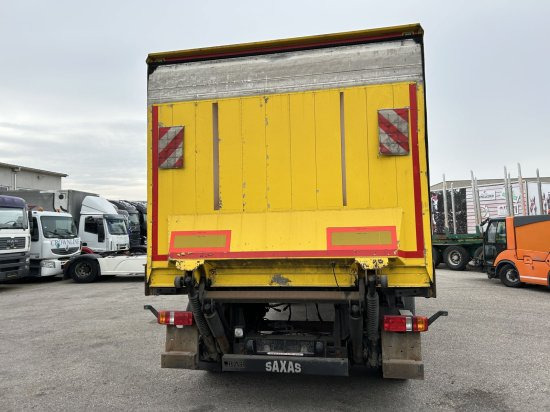 Saxas, Anhängewagen Kofferaufbau mit Hebebühne - Caja cerrada remolque: foto 3 Saxas, Anhängewagen Kofferaufbau mit Hebebühne - Caja cerrada remolque: foto 3