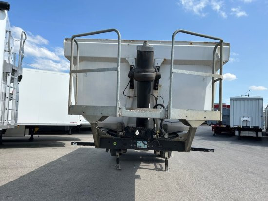 Schwarzmüller Kippmulde 25m³, SAF, Podest, HYVA - Volquete semirremolque: foto 3 Schwarzmüller Kippmulde 25m³, SAF, Podest, HYVA - Volquete semirremolque: foto 3