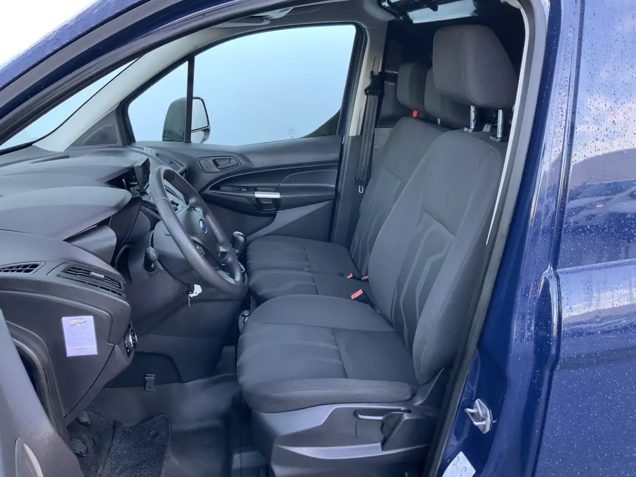 Ford Transit Connect 1.5 TDCI L1 Trend Airco Cruise Trekhaak 1200 kg Eu - Furgoneta pequeña: foto 4 Ford Transit Connect 1.5 TDCI L1 Trend Airco Cruise Trekhaak 1200 kg Eu - Furgoneta pequeña: foto 4