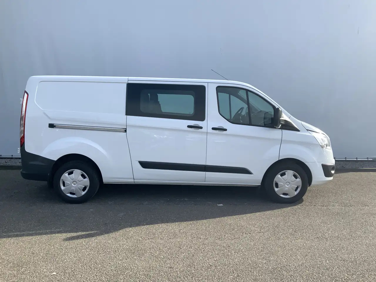 Furgoneta combi Ford Transit Custom 290 2.0 TDCI L2H1 6 Zits Trend DC Airco Cruise Tre: foto 13