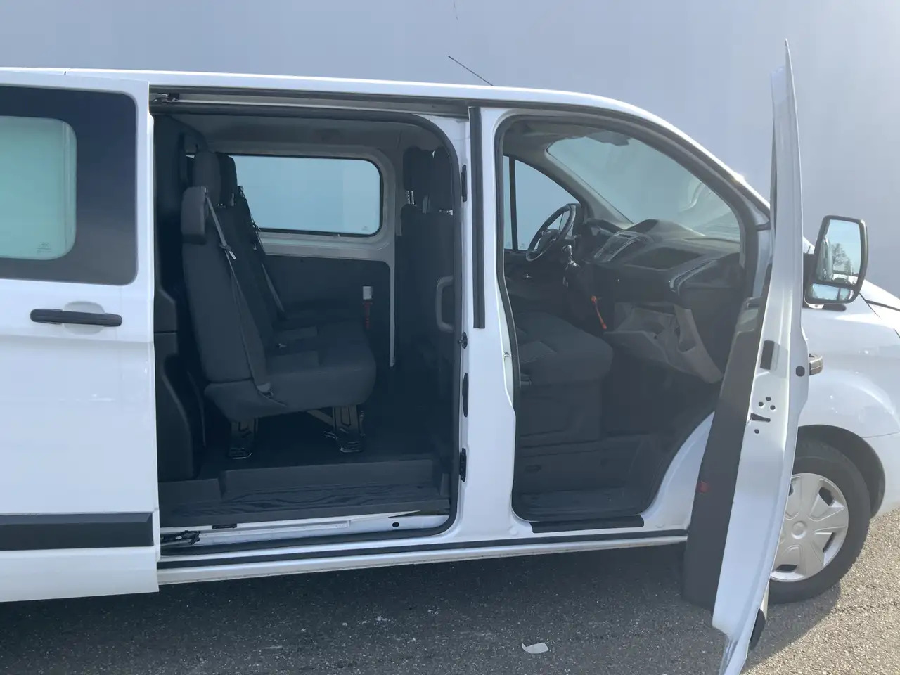 Furgoneta combi Ford Transit Custom 290 2.0 TDCI L2H1 6 Zits Trend DC Airco Cruise Tre: foto 22