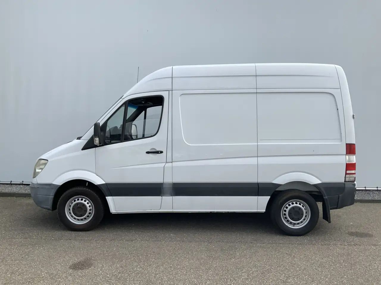 Mercedes-Benz Sprinter 311 2.2 CDI 325 L1H2 Airco 3 Zits Trekhaak 2000 kg - Furgón: foto 3 Mercedes-Benz Sprinter 311 2.2 CDI 325 L1H2 Airco 3 Zits Trekhaak 2000 kg - Furgón: foto 3
