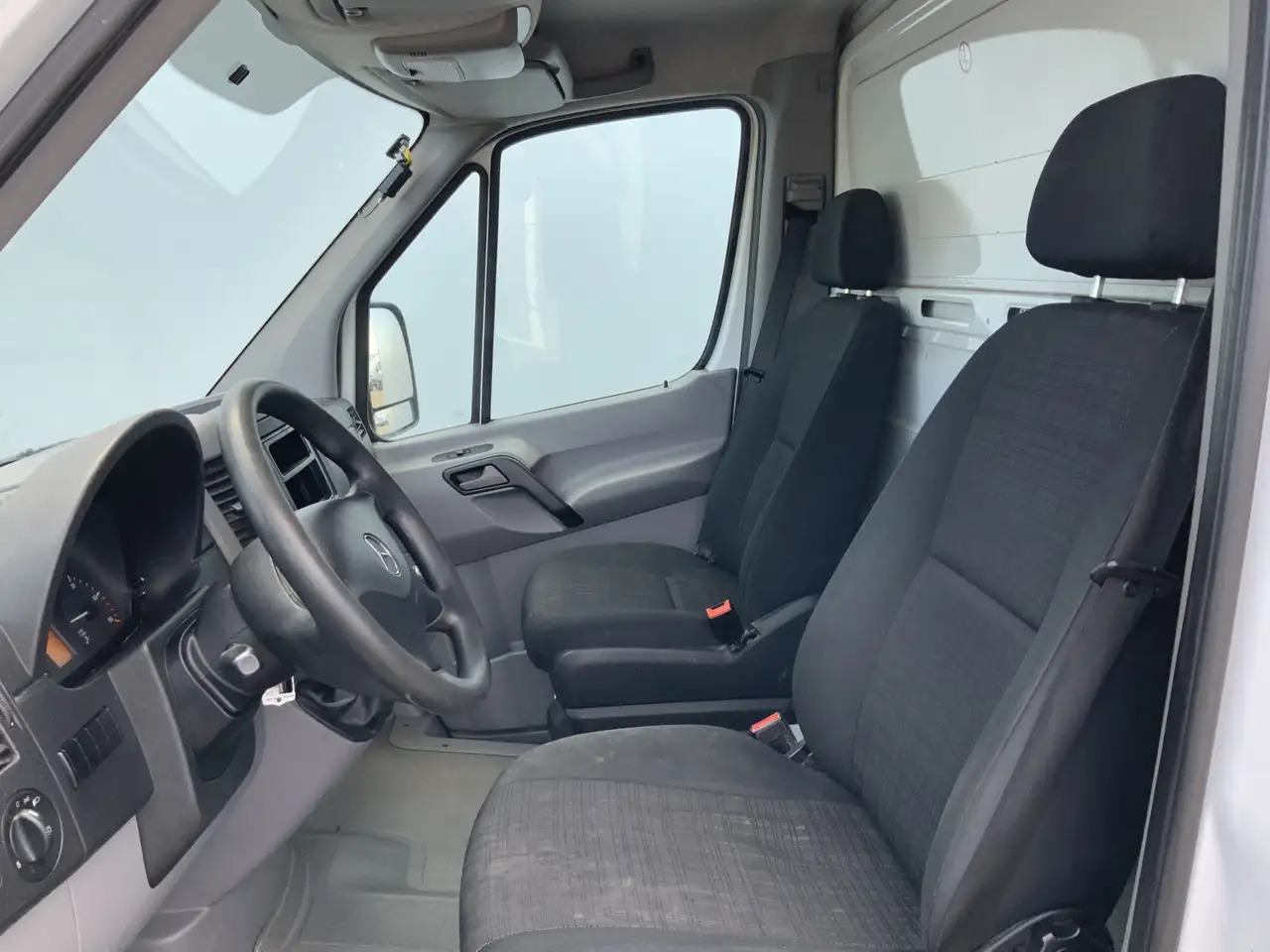 Mercedes-Benz Sprinter 311 2.2 CDI 366 ijsAuto - 40 C. Deuren 10 Euro 6 - Frigorífico furgoneta: foto 4 Mercedes-Benz Sprinter 311 2.2 CDI 366 ijsAuto - 40 C. Deuren 10 Euro 6 - Frigorífico furgoneta: foto 4