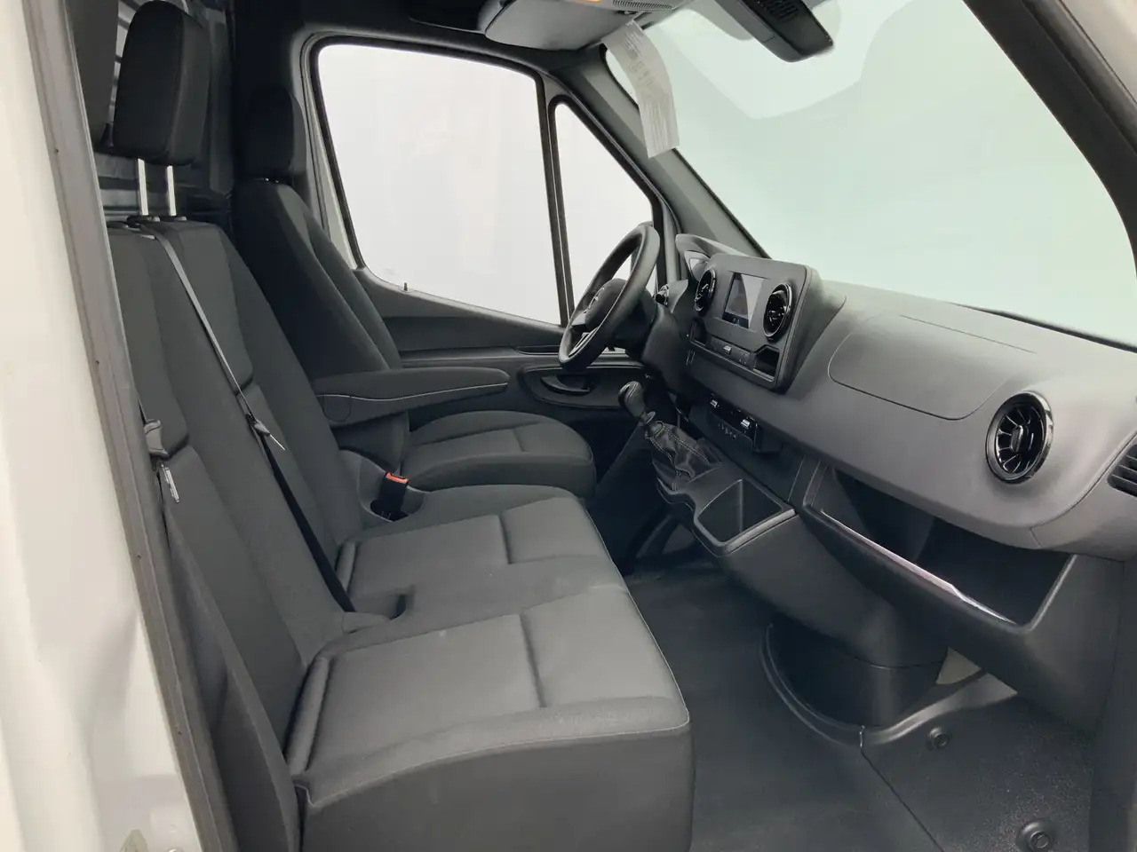 Furgón Mercedes-Benz Sprinter 314 2.2 CDI L2H2 Airco Camera Navi 3 Zits MBUX Sch: foto 18