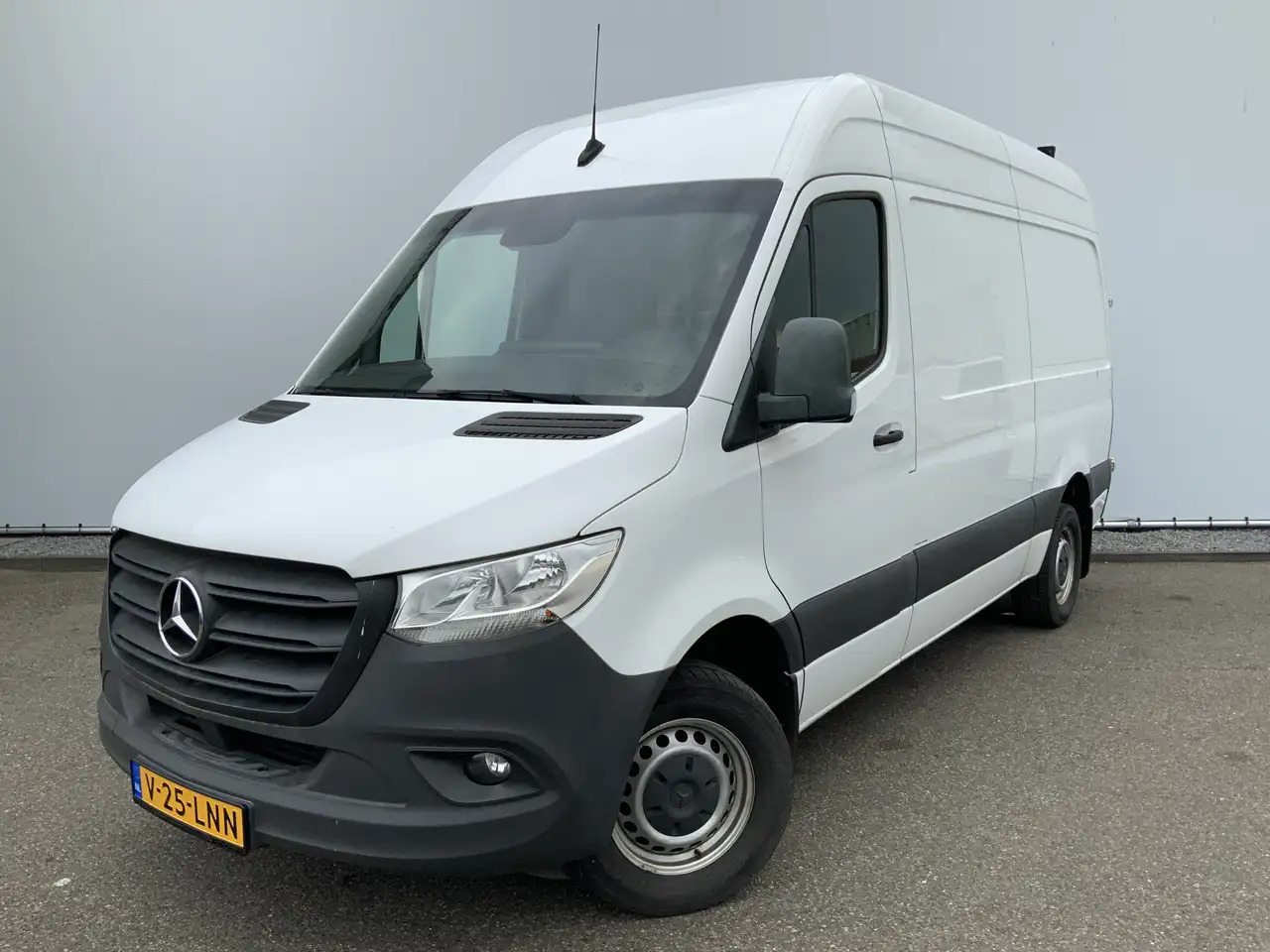 Mercedes-Benz Sprinter 316 2.2 CDI L2H2 Airco Cruise Camera Navi Trekhaak - Furgón: foto 1 Mercedes-Benz Sprinter 316 2.2 CDI L2H2 Airco Cruise Camera Navi Trekhaak - Furgón: foto 1