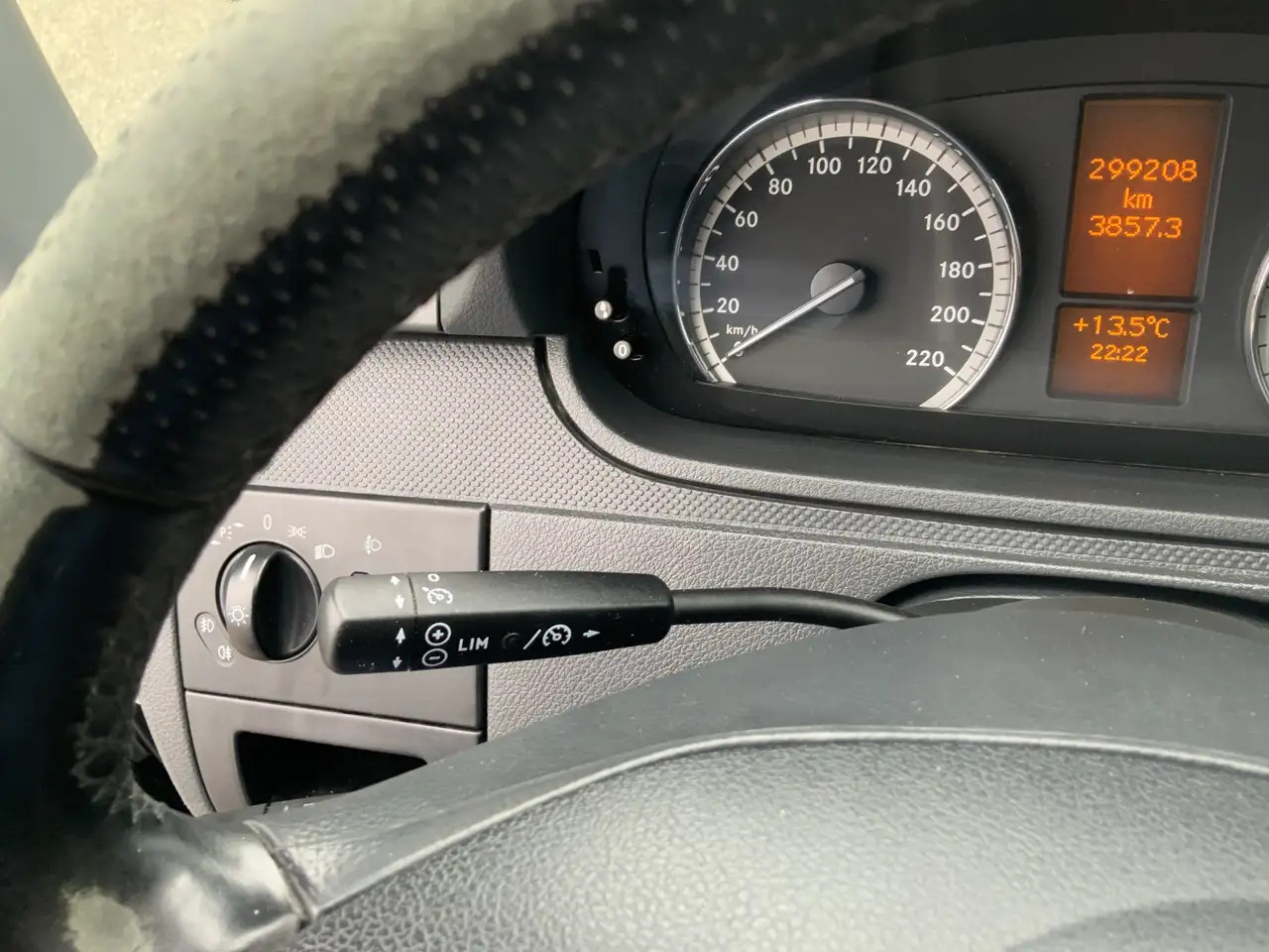 Mercedes-Benz Vito 110 CDI 320 Lang Airco Cruise Trekhaak 2000 kg Eur - Furgón: foto 5 Mercedes-Benz Vito 110 CDI 320 Lang Airco Cruise Trekhaak 2000 kg Eur - Furgón: foto 5