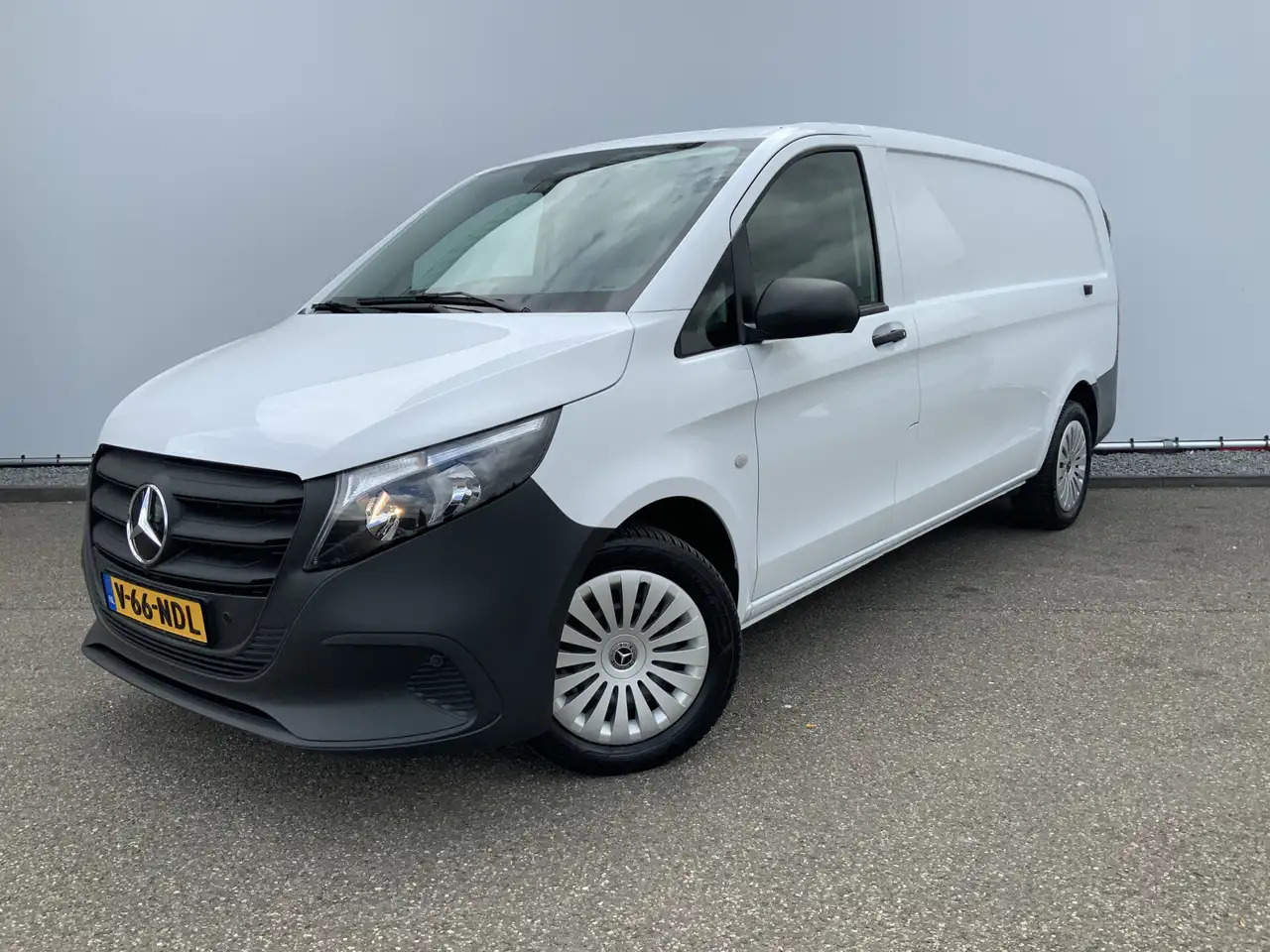 Mercedes-Benz Vito 116 CDI L3 Pro Maxi Automaat 3 Zits Airco Cruise M - Furgón: foto 1 Mercedes-Benz Vito 116 CDI L3 Pro Maxi Automaat 3 Zits Airco Cruise M - Furgón: foto 1