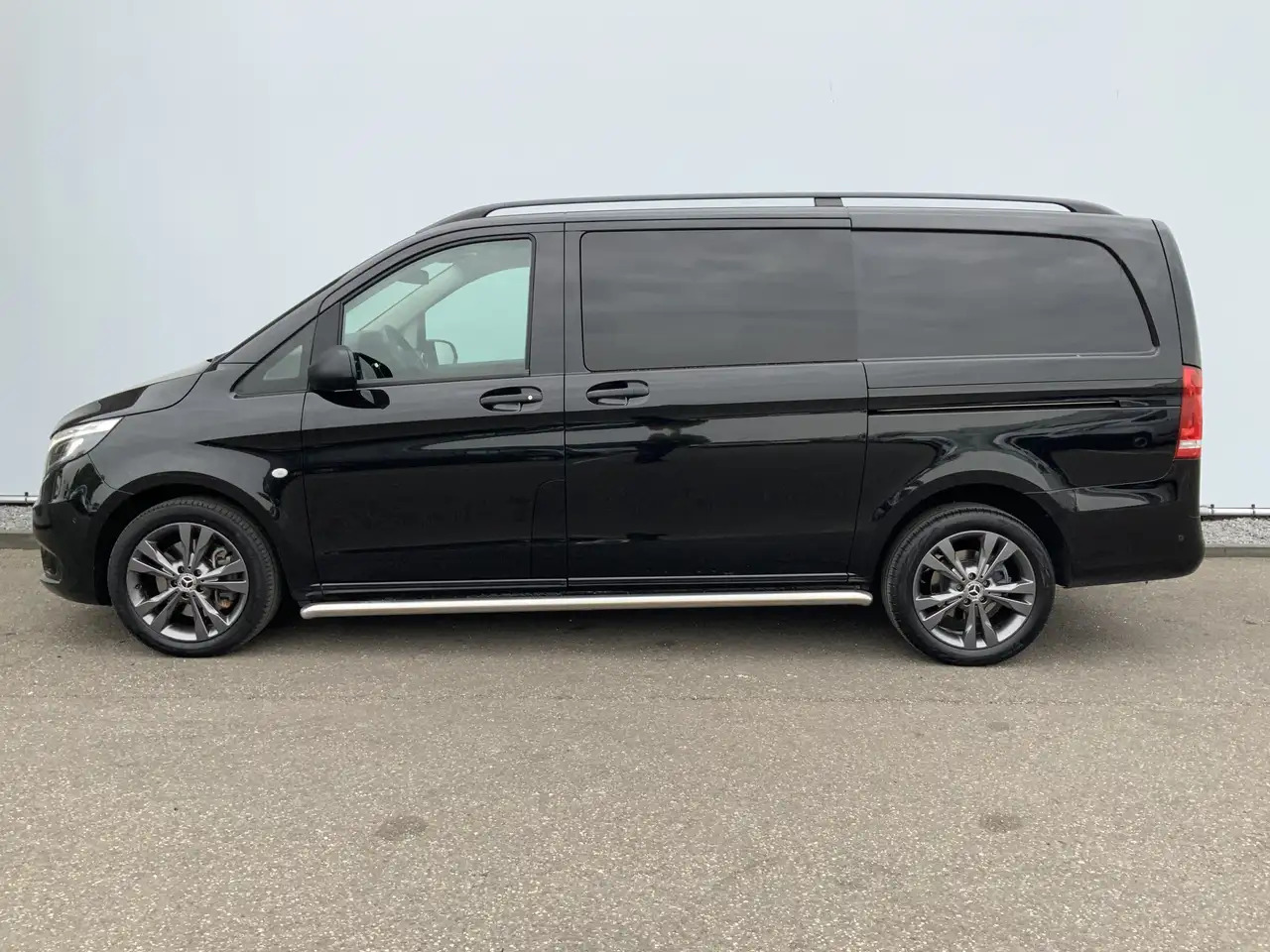 Mercedes-Benz Vito 119 CDI Lang Automaat Dub Cab Dub Schuifdeur Airco - Furgoneta combi: foto 3 Mercedes-Benz Vito 119 CDI Lang Automaat Dub Cab Dub Schuifdeur Airco - Furgoneta combi: foto 3