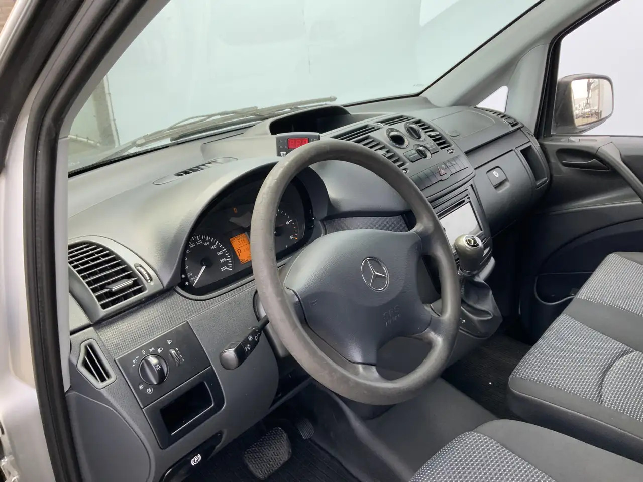 Frigorífico furgoneta Mercedes-Benz Vito 122 CDI Automaat Koel Auto werkt 100 % 0.gr Airco: foto 6