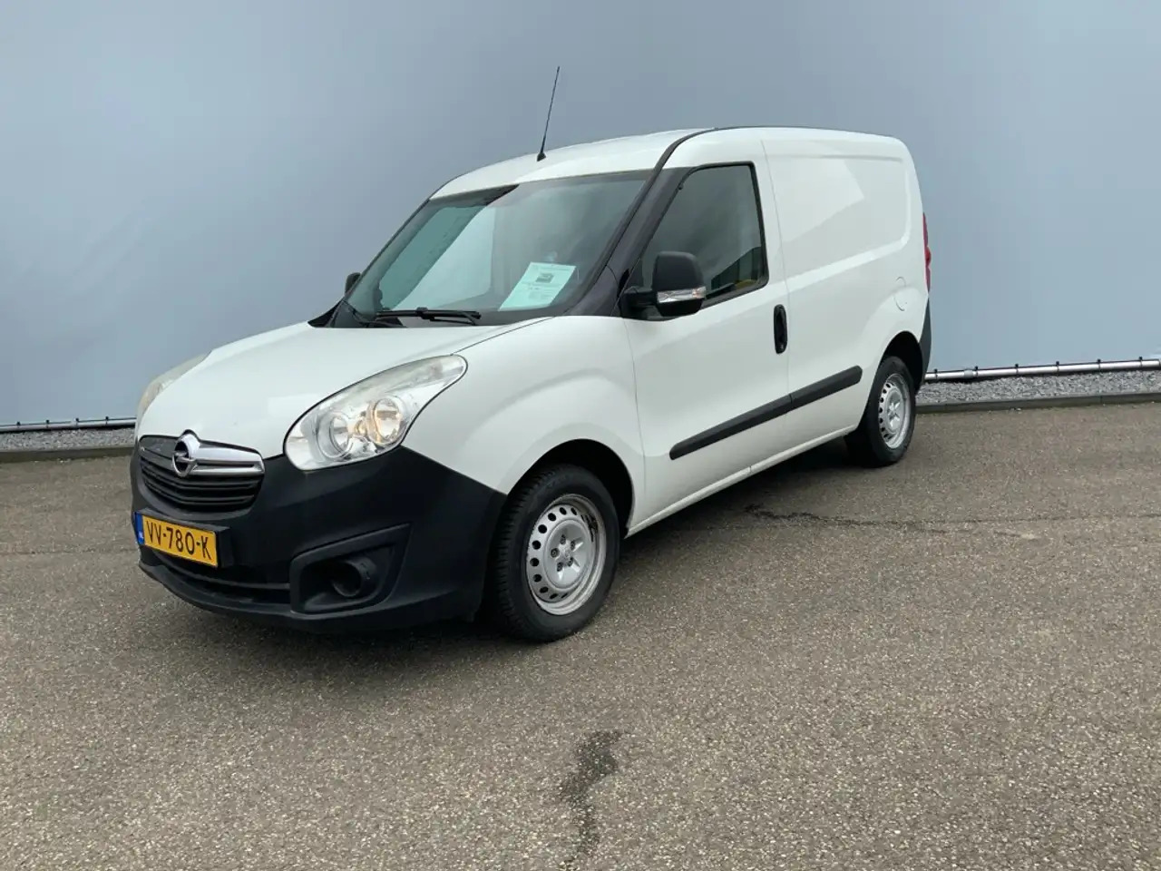 Opel Combo 1.3 CDTi L1H1 ecoFLEX Selection Airco Trekhaak 100 - Furgoneta pequeña: foto 1 Opel Combo 1.3 CDTi L1H1 ecoFLEX Selection Airco Trekhaak 100 - Furgoneta pequeña: foto 1