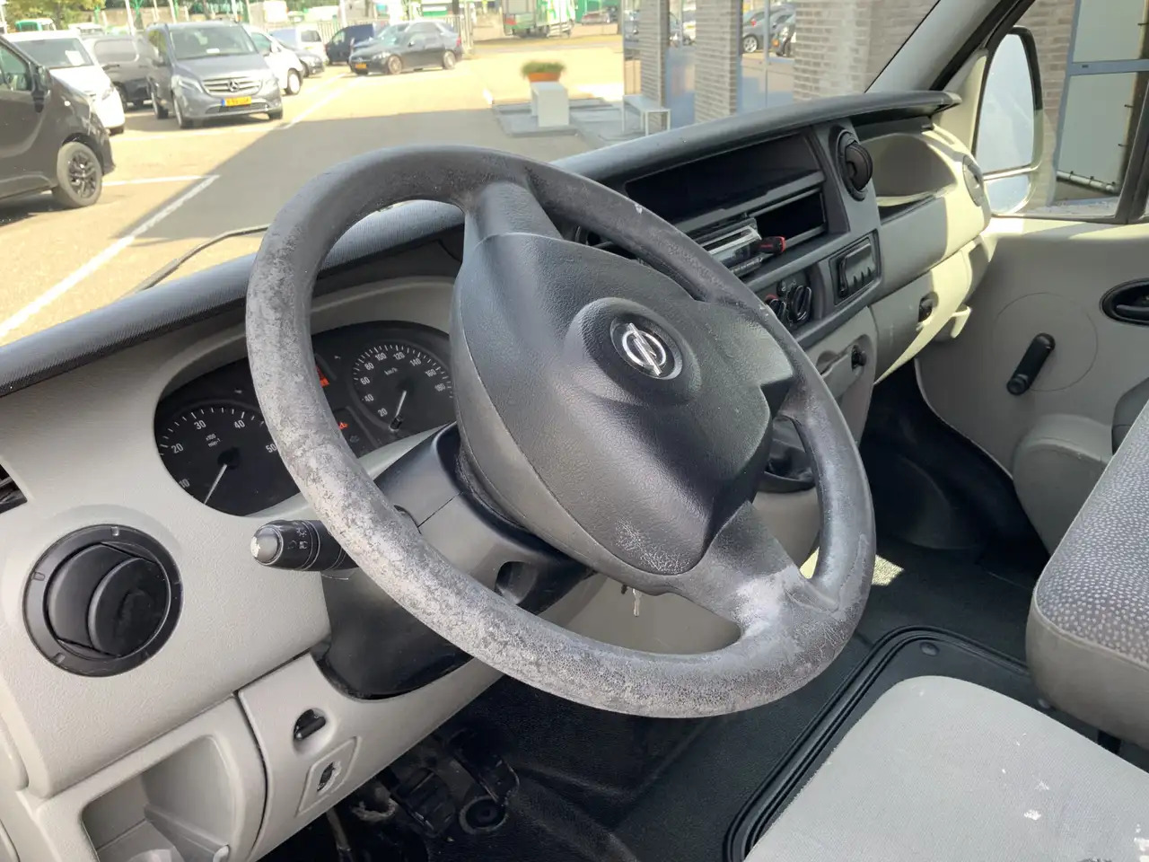 Opel Movano 1.9 CDTi L1H1(Koppeling Defect) 3 Zits Trekhaak 20 - Furgoneta pequeña: foto 5 Opel Movano 1.9 CDTi L1H1(Koppeling Defect) 3 Zits Trekhaak 20 - Furgoneta pequeña: foto 5